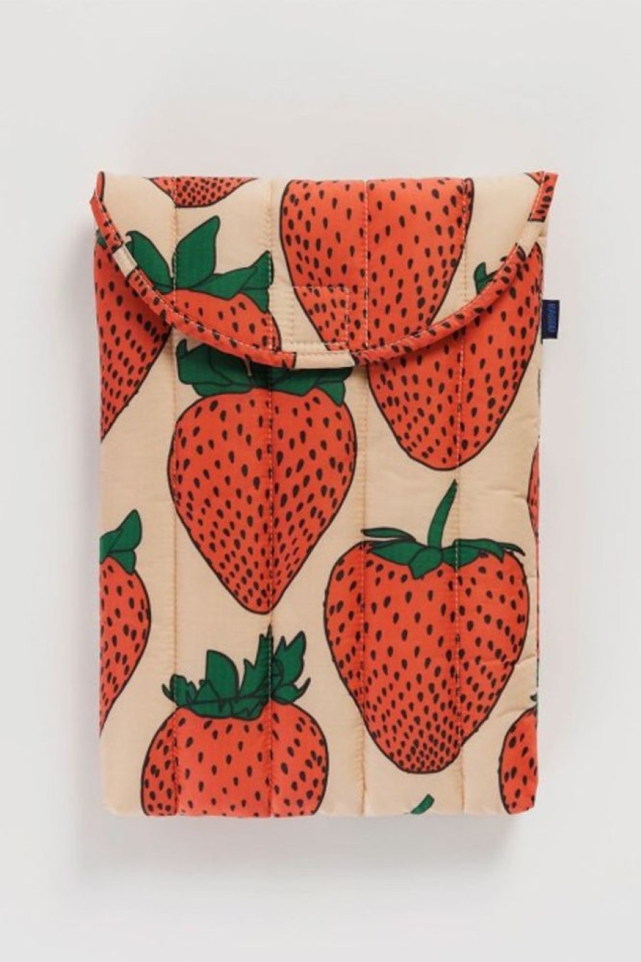 Baggu Baggu Puffy Laptop Sleeve 14 In Strawberry | Tech & Travel