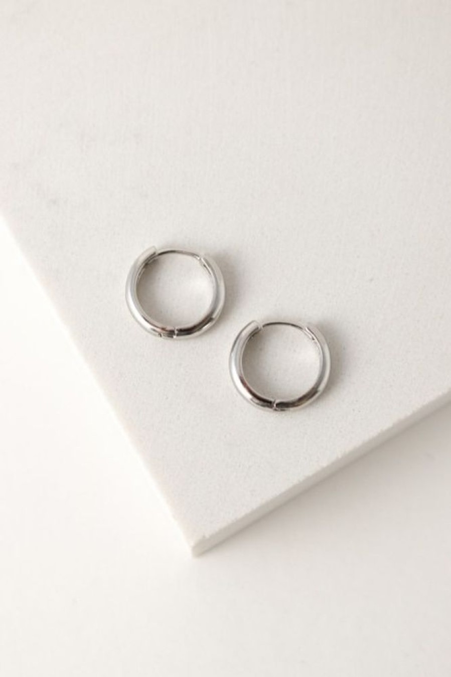 Lover's Tempo Lover'S Tempo Bea 15Mm Hoop Earrings In Silver | Accessories