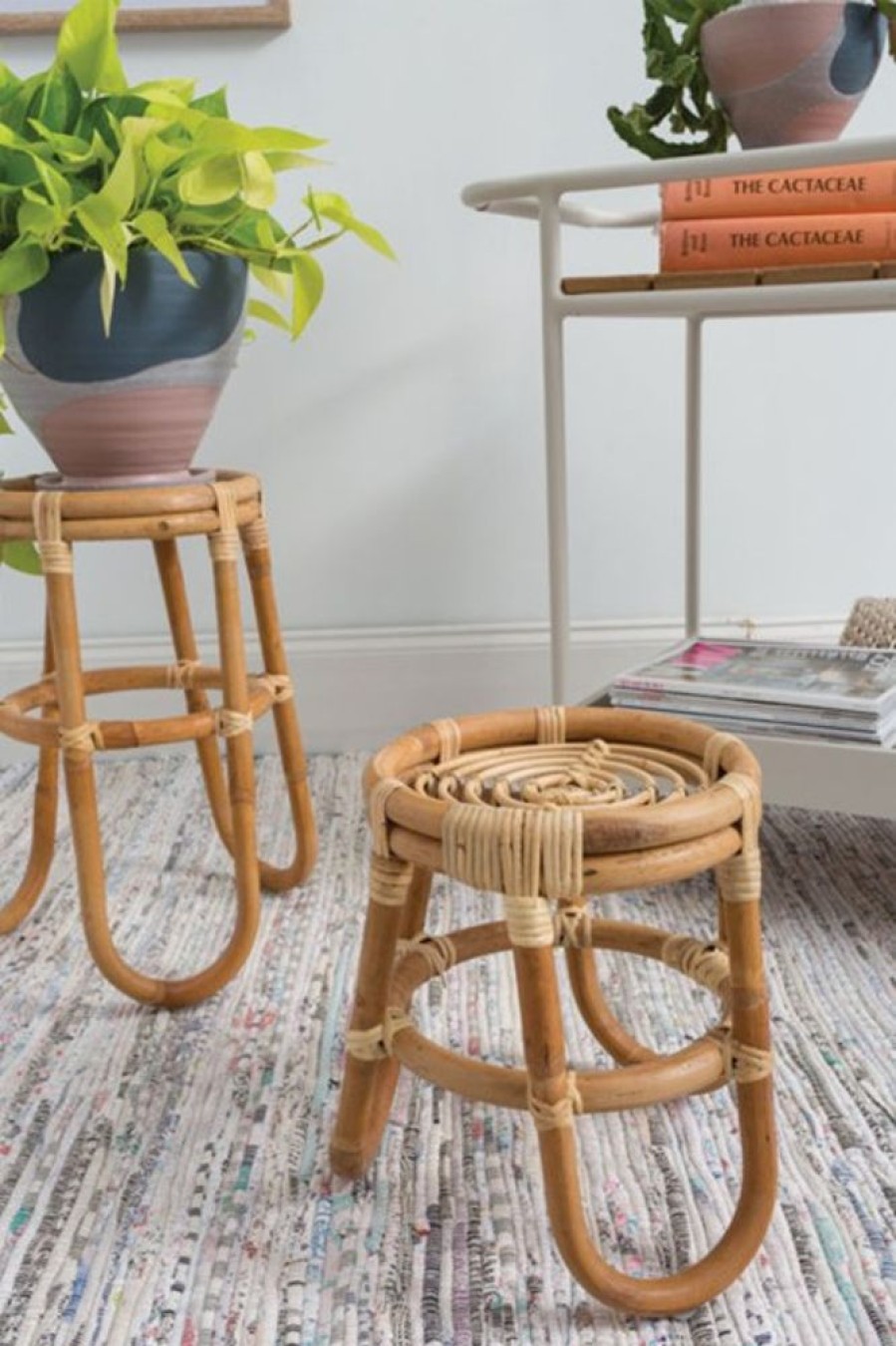 UNITED FLORAL Barefoot Plant Stand 12 | Home Decor