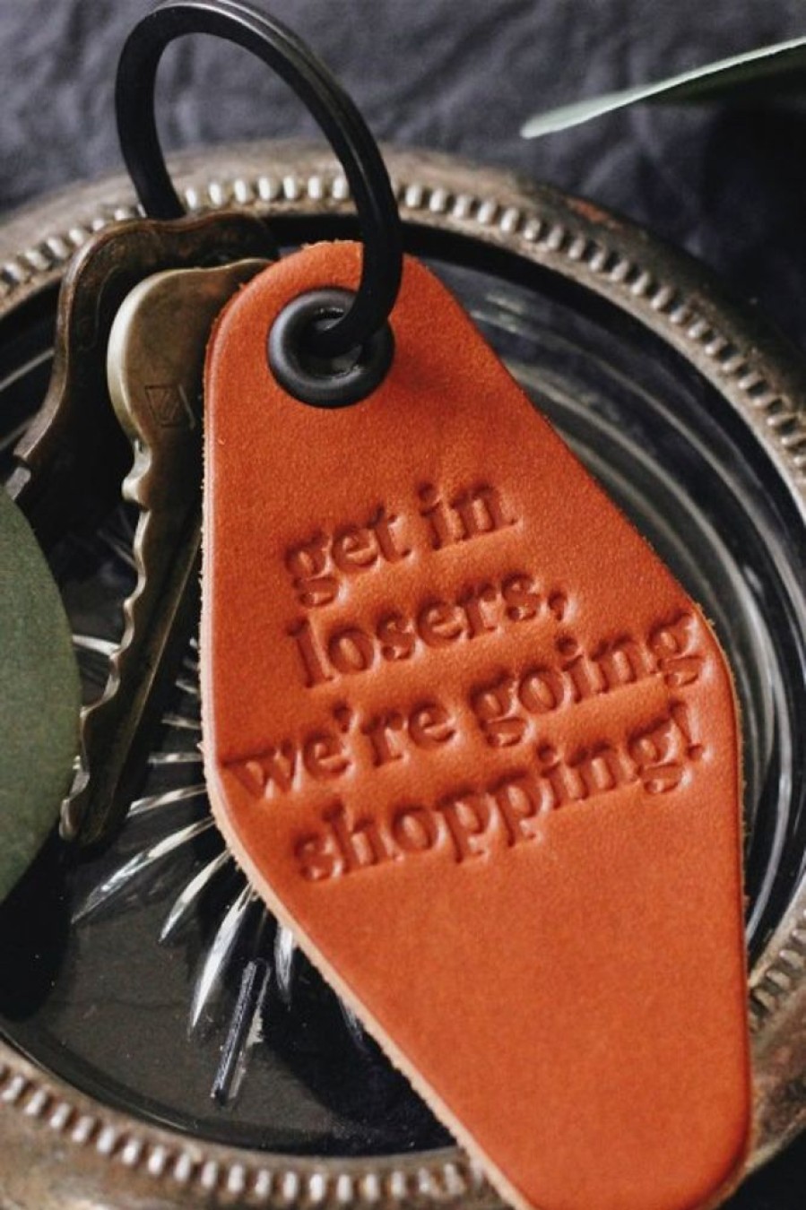 MISFIT MADE GOODS Misfit Get In We'Re Going Shopping Leather Motel Keychain | Tech & Travel