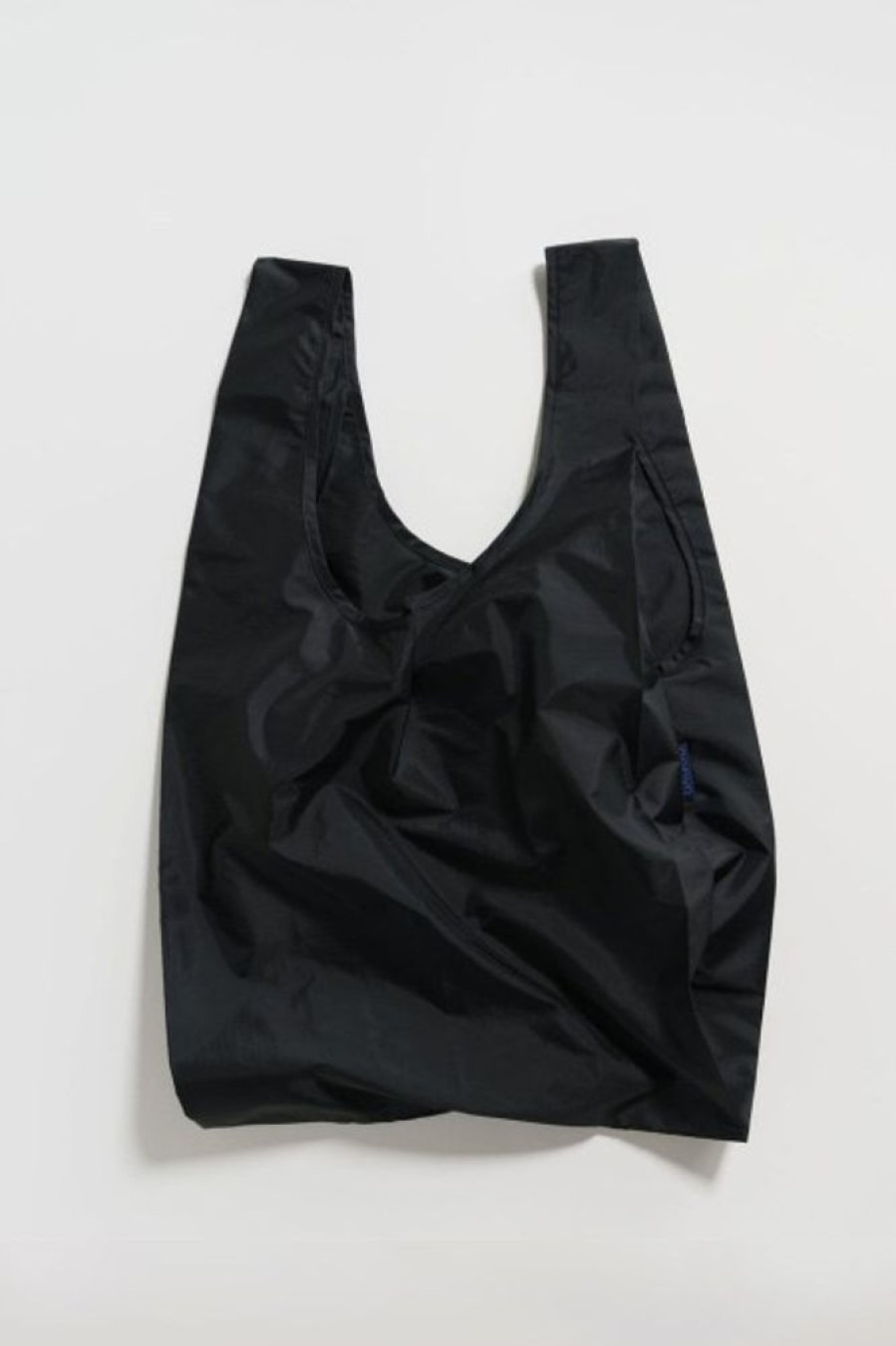 Baggu Baggu Standard Bag In Black. | Tech & Travel