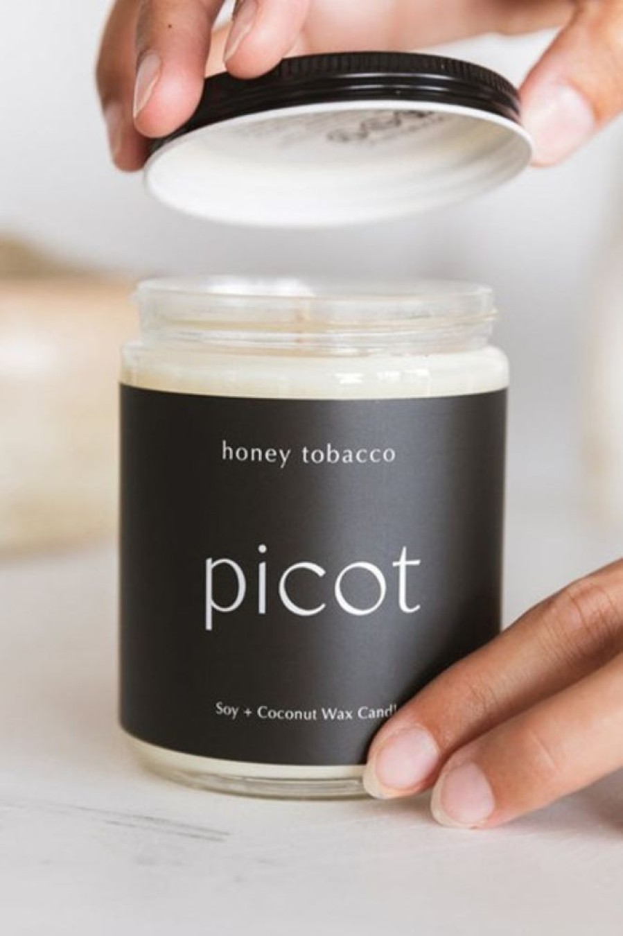 PICOT Picot Honey Tobacco Candle | Home Decor