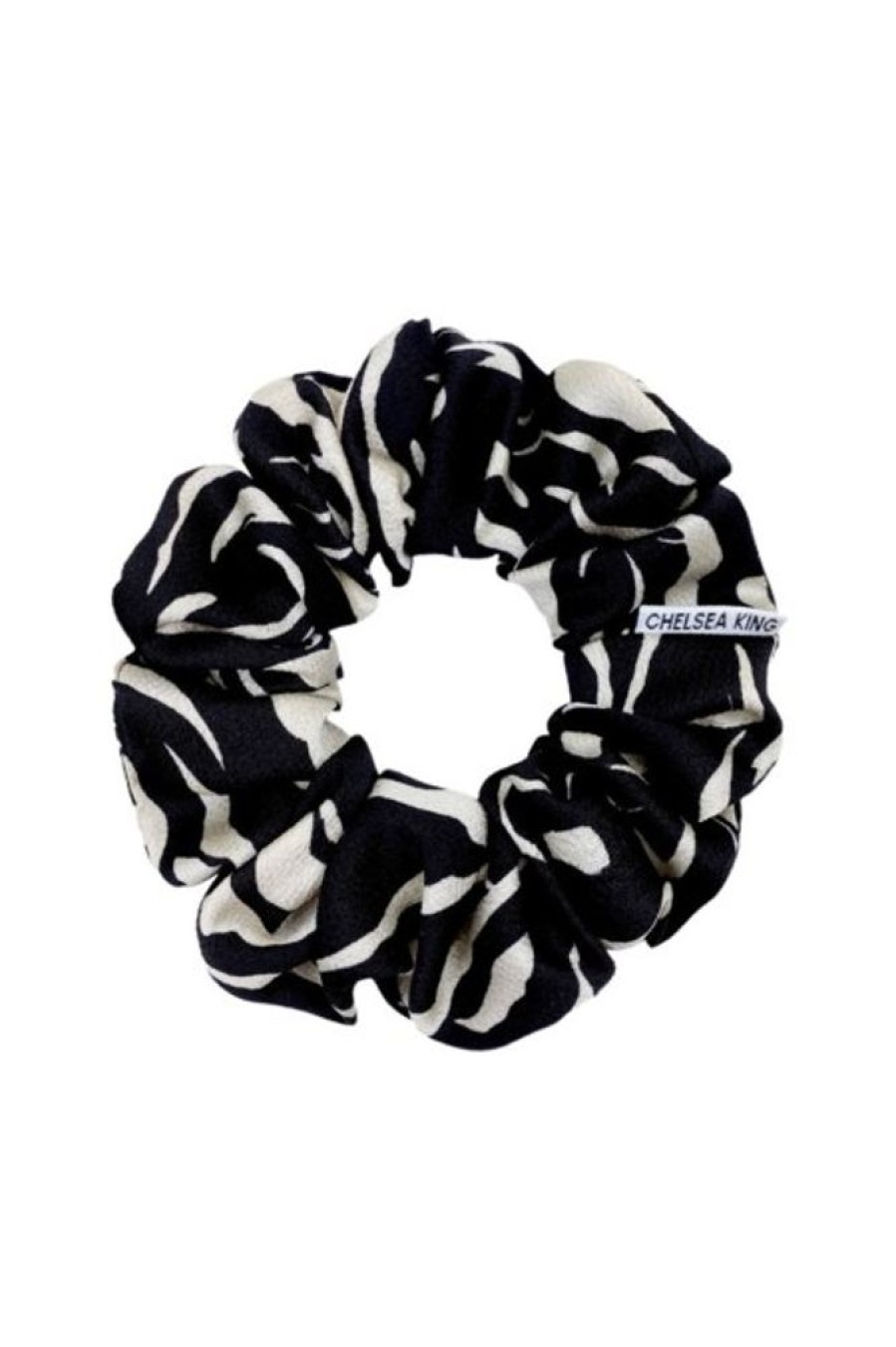 Chelsea King Chelsea King Savanna Stride Scrunchie | Beauty